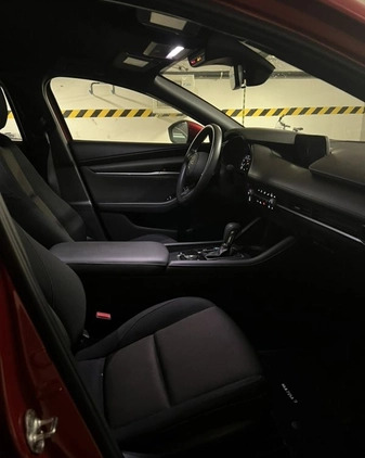 Mazda 3 cena 82000 przebieg: 34000, rok produkcji 2019 z Warszawa małe 254